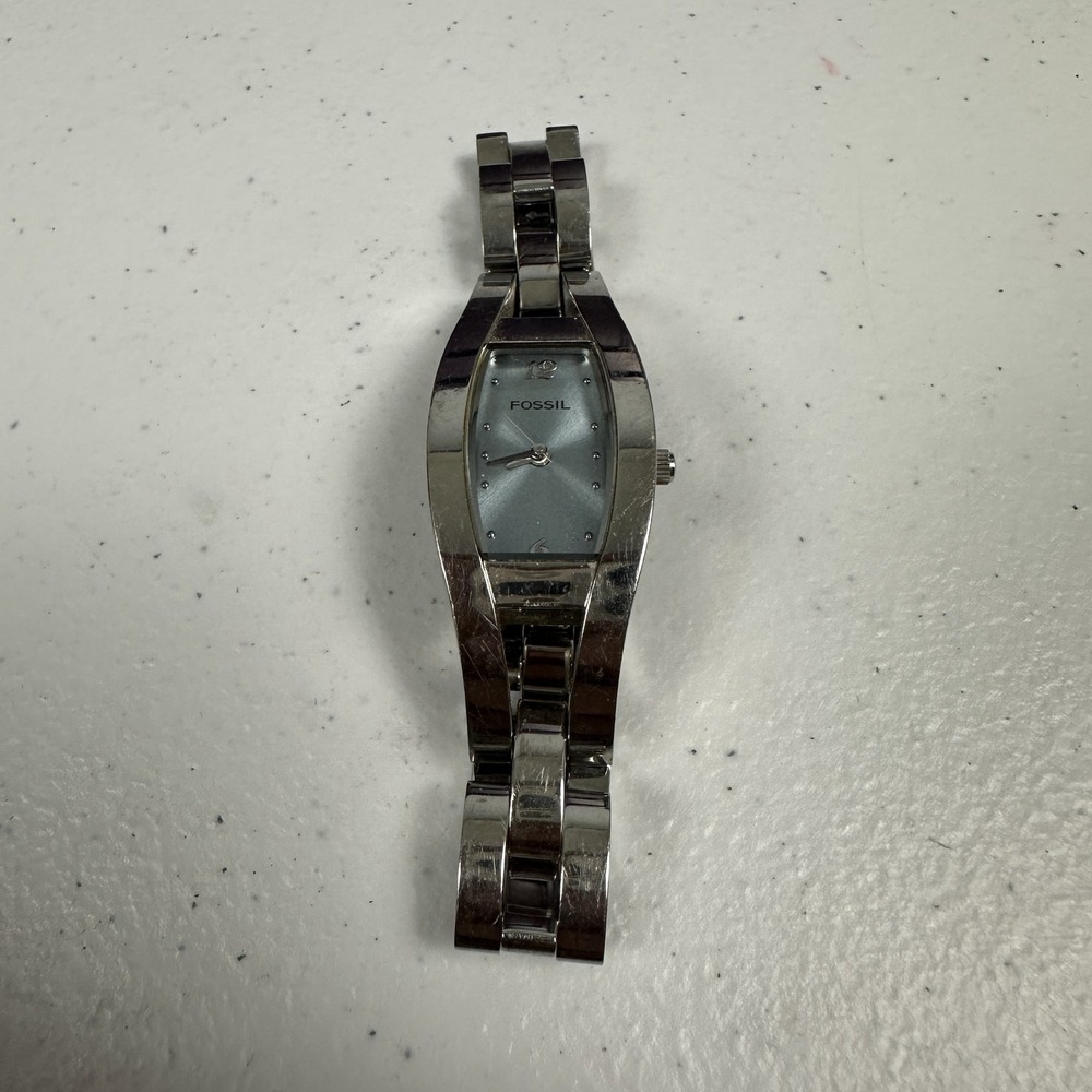 Fossil F2 Womens Watch Silver Dial Stainless Bracelet 30M Water Resist ES-9232
